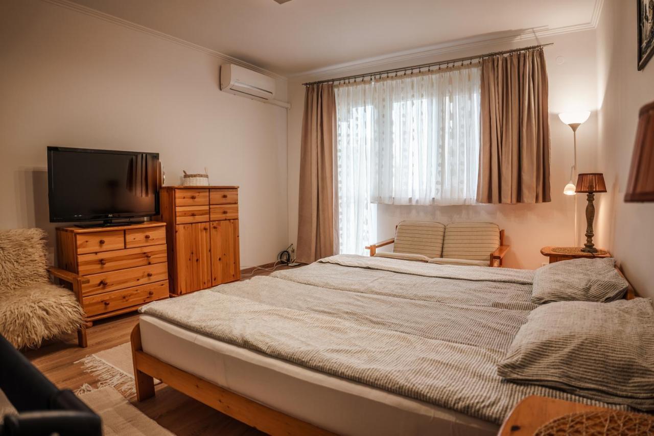 Your Apartment Mako Bagian luar foto